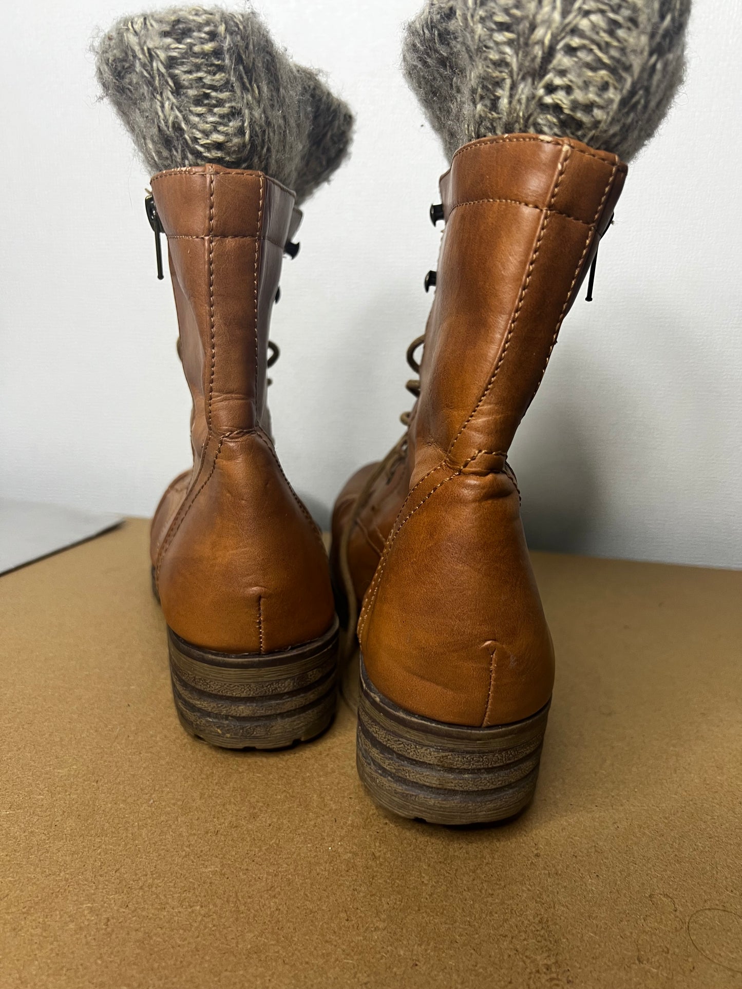 BOTIN MARK & MADDUX CAFE N37