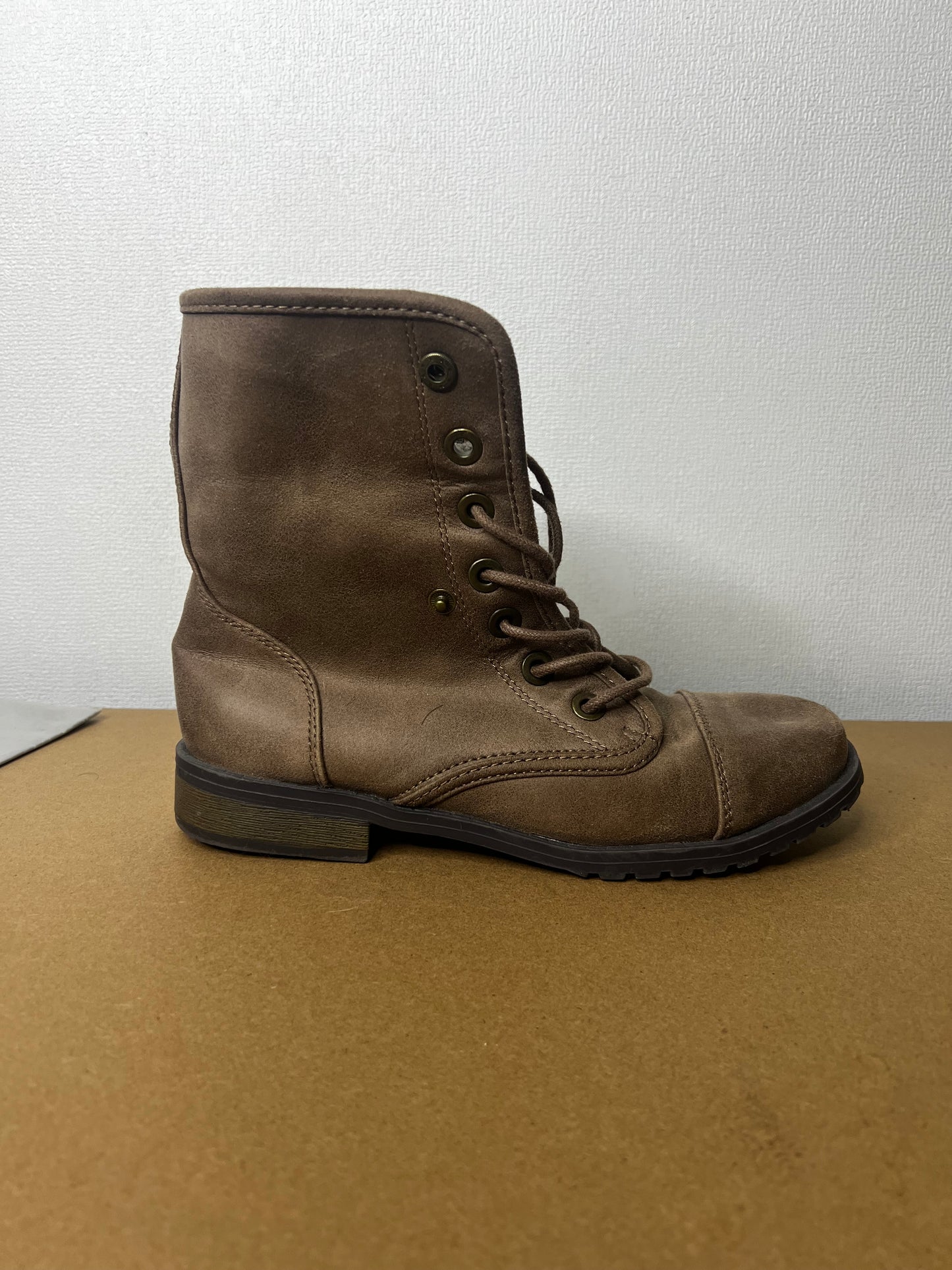 BOTIN SELF ESTEEM CAFE N37