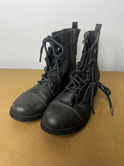 BOTIN AMERICAN EAGLE GRIS GRAFITO N37