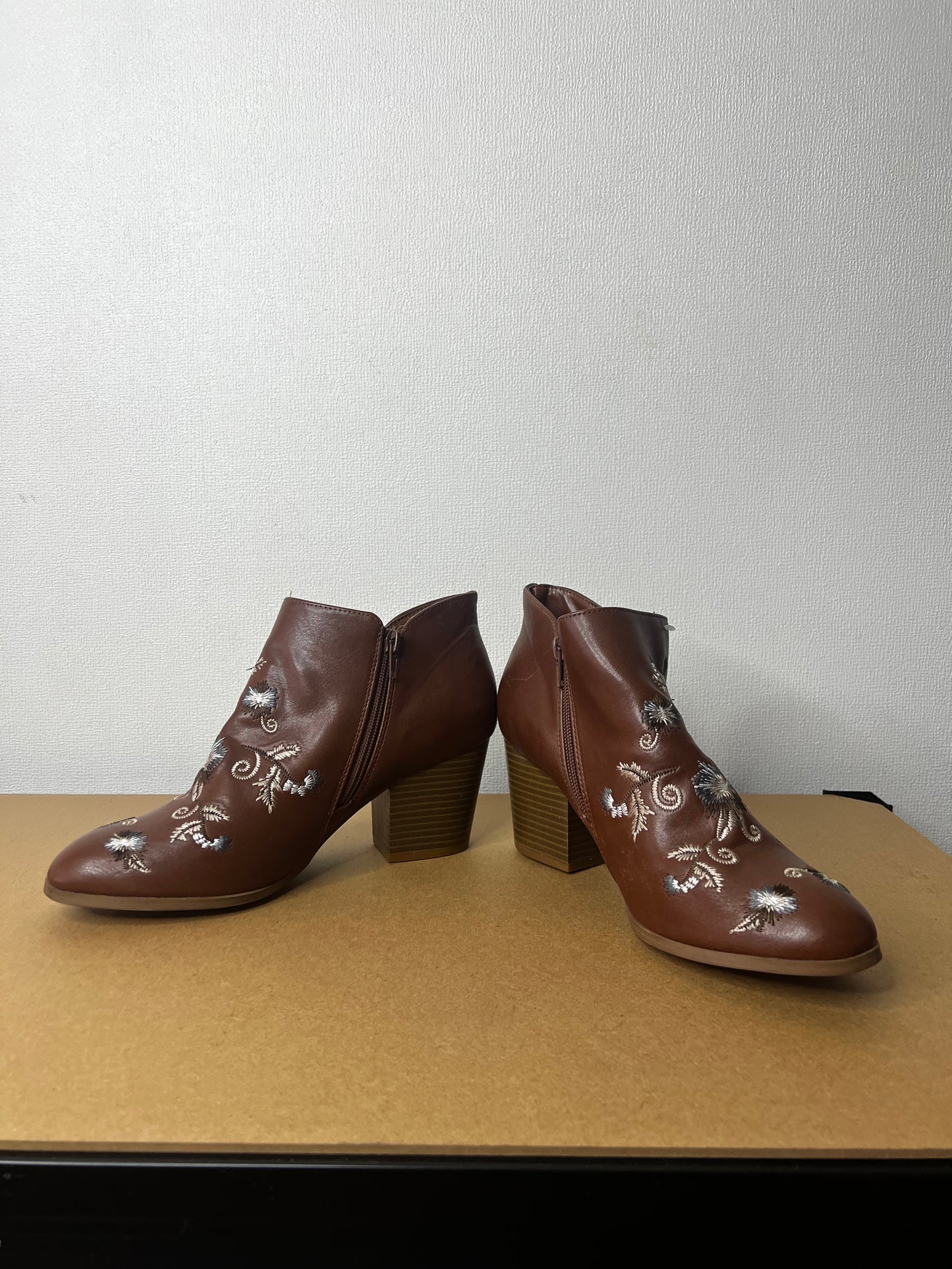 BOTINES STYLE & CO CAFE OSCURO N39